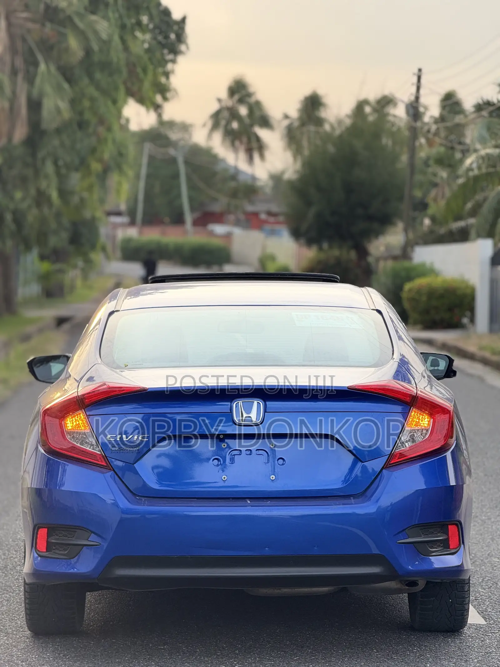 Honda Civic EX 4dr Sedan (2.0L 4cyl) 2017 Blue