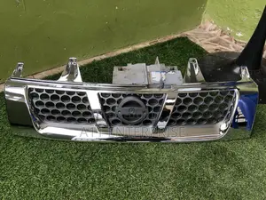 Nissan Hardbody 2008-2015 Front Grill