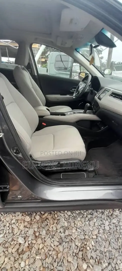 Honda HR-V 2019 Gray