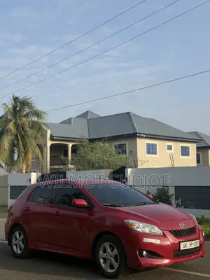 Toyota Matrix L Hatchback FWD (1.8L 4cyl) 2014 Red