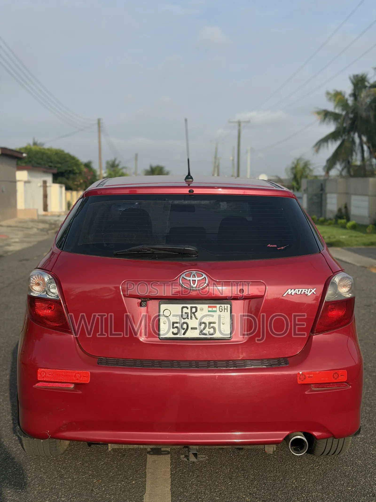 Toyota Matrix L Hatchback FWD (1.8L 4cyl) 2014 Red