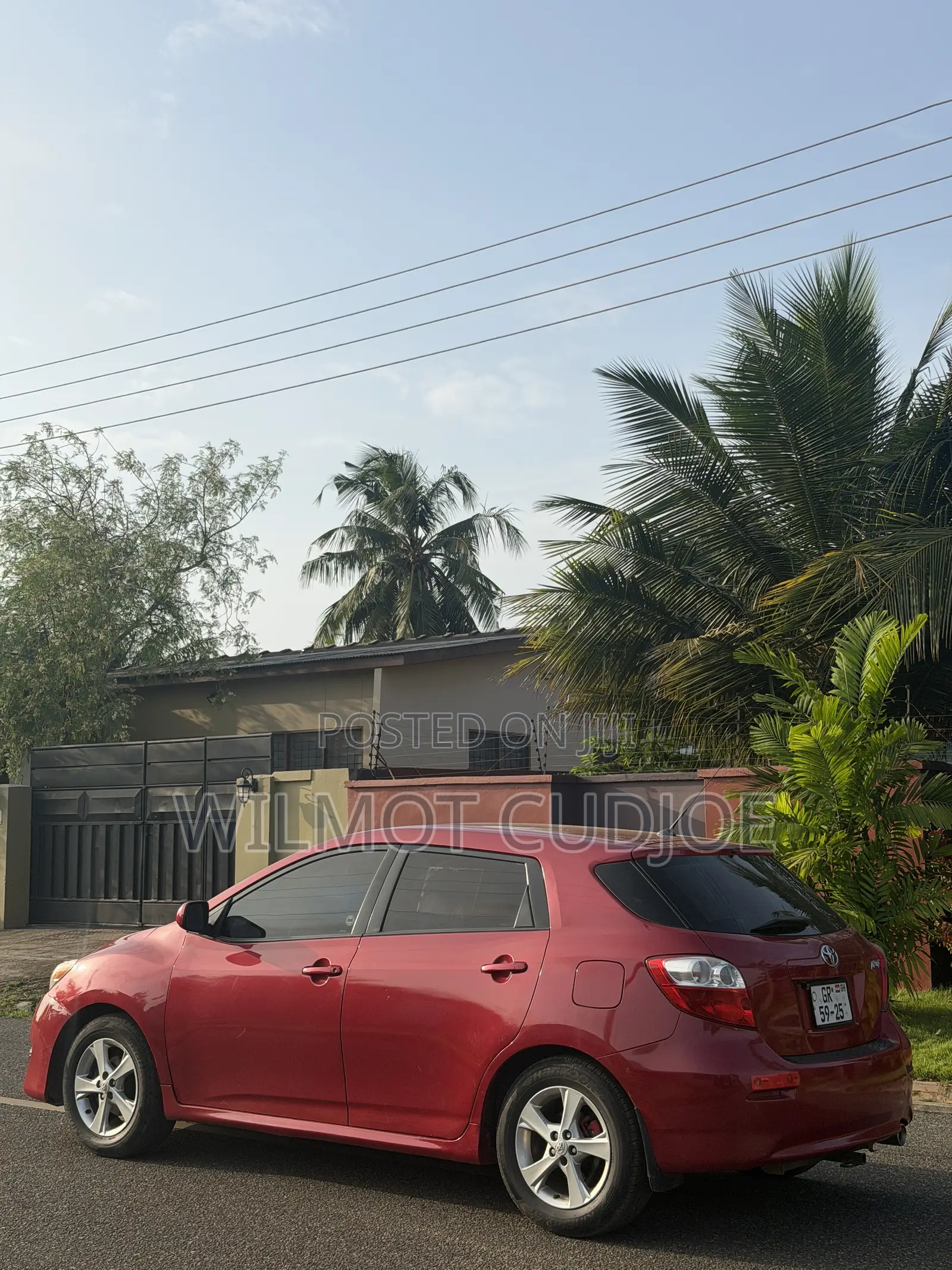 Toyota Matrix L Hatchback FWD (1.8L 4cyl) 2014 Red