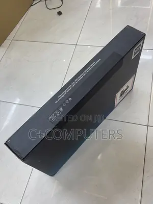 New Laptop Alienware 16 Aurora 16GB Intel Core 7 SSD 1T