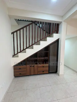 3bdrm House in Adjinganor, Ability for rent