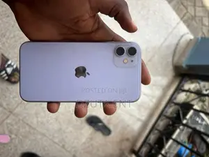 Apple iPhone 11 64 GB Purple