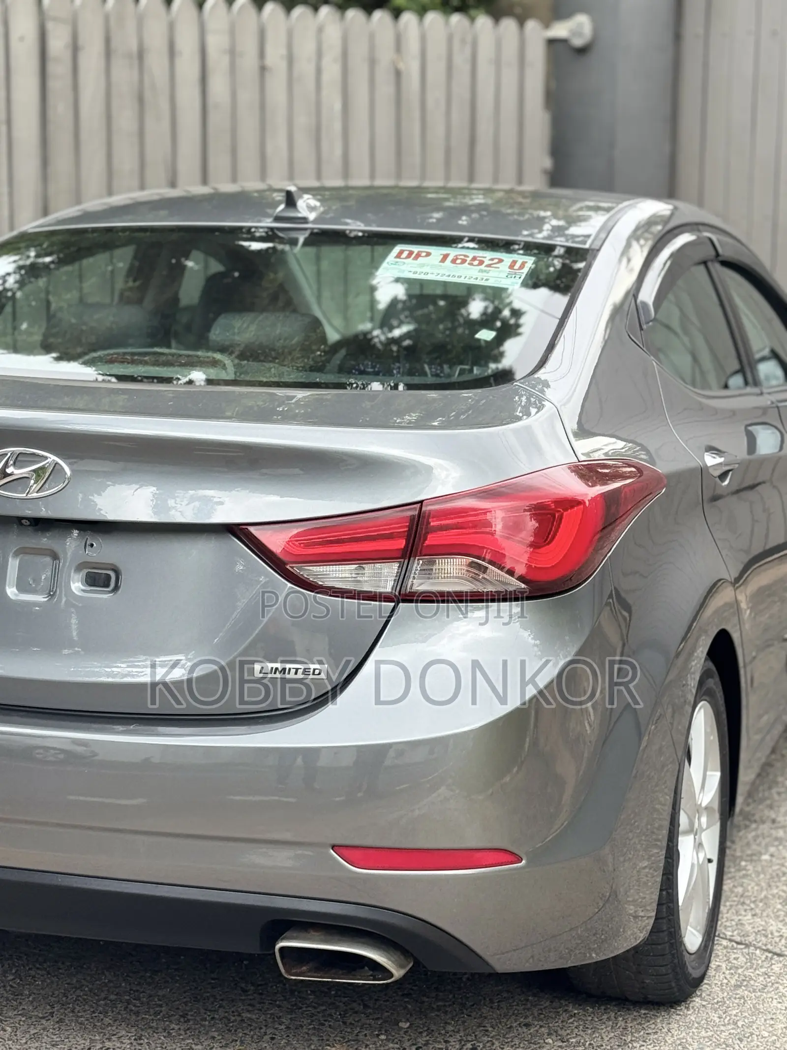Hyundai Elantra Limited Sedan FWD (1.8L 4cyl 6A) 2016 Gray