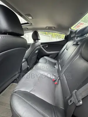 Hyundai Elantra Limited Sedan FWD (1.8L 4cyl 6A) 2016 Gray