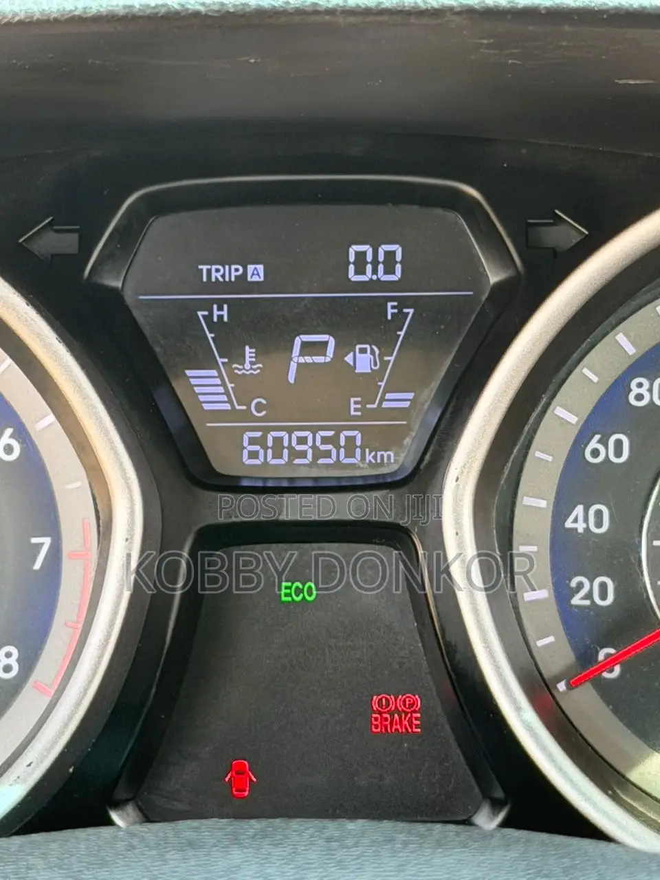 Hyundai Elantra Limited Sedan FWD (1.8L 4cyl 6A) 2016 Gray