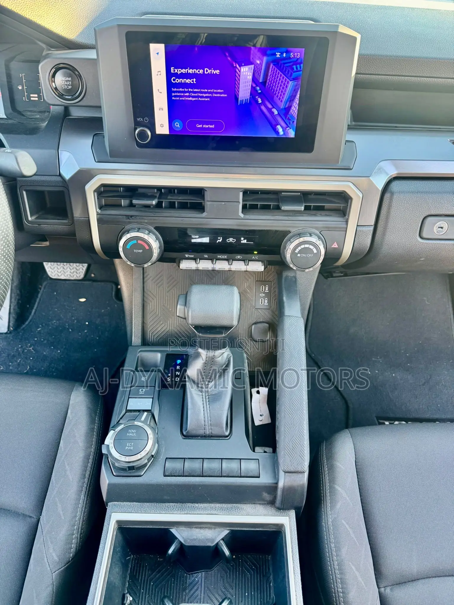 Toyota Tacoma SR5 Double Cab 5' Bed AT 2024 Gray