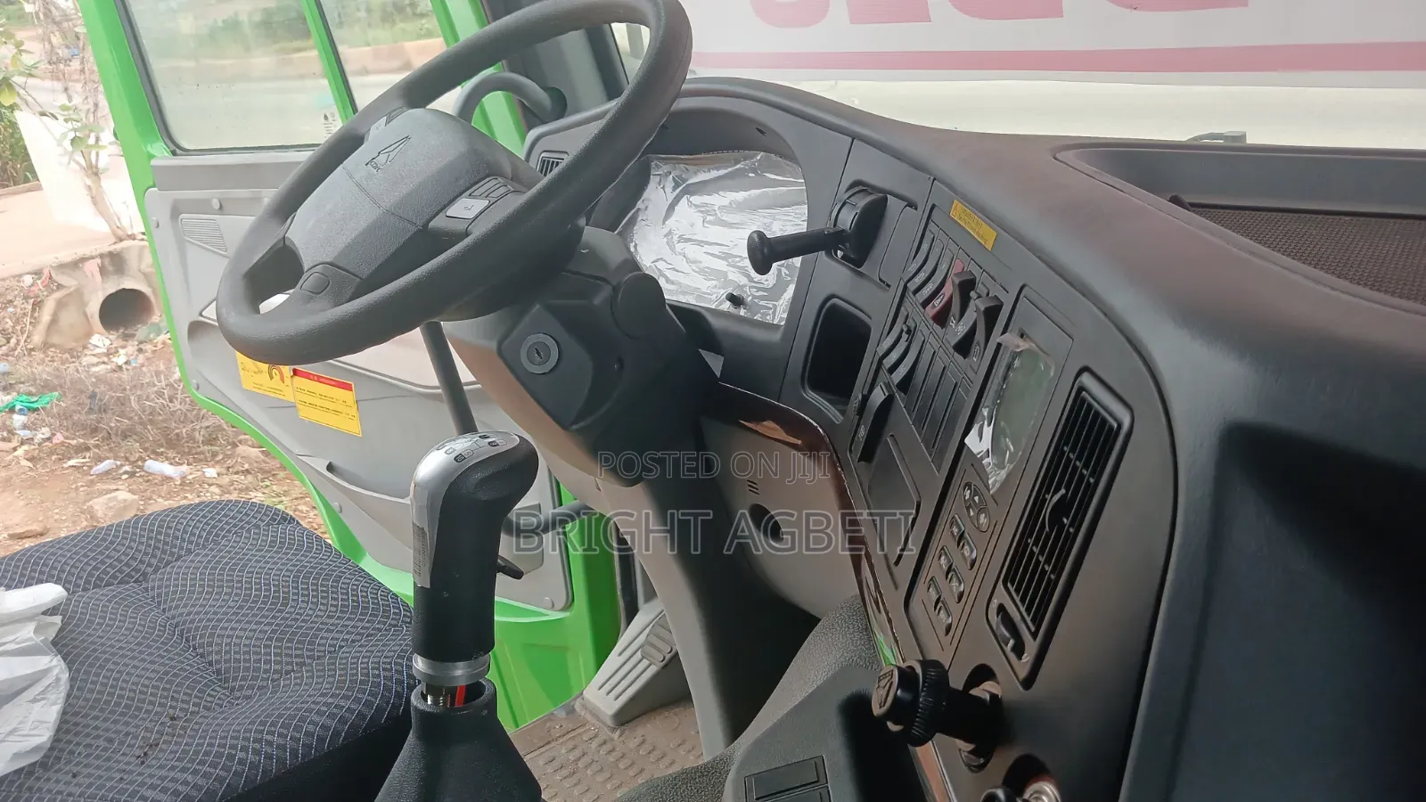 371 HP Sinotruck Howo Dump Truck