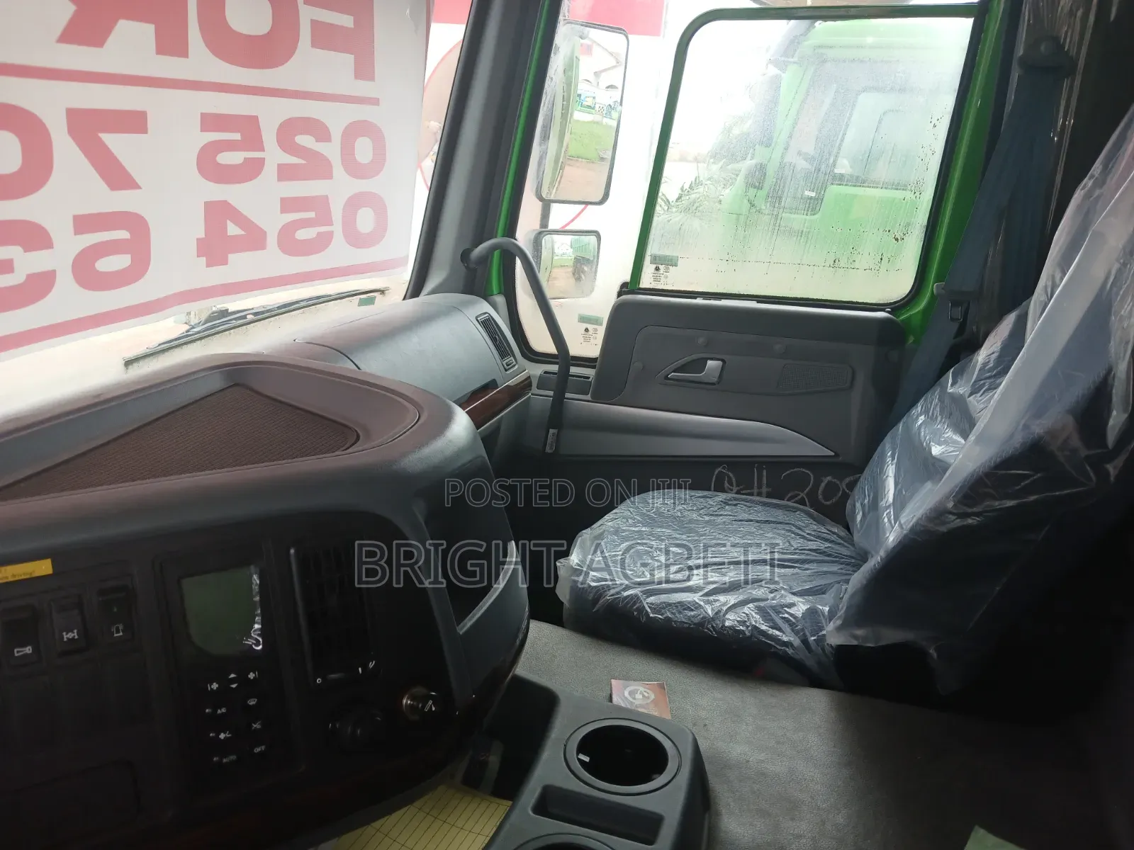 371 HP Sinotruck Howo Dump Truck