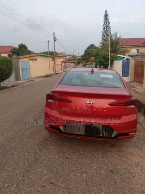 Hyundai Elantra 2019 Red
