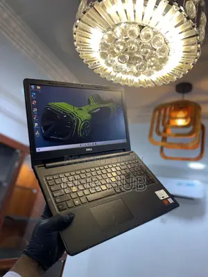 Laptop Dell Inspiron 15 3576 8GB Intel Core i5 HDD+SSD 500GB
