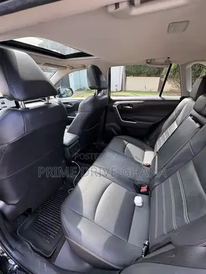 Toyota RAV4 XLE AWD 2023 Black