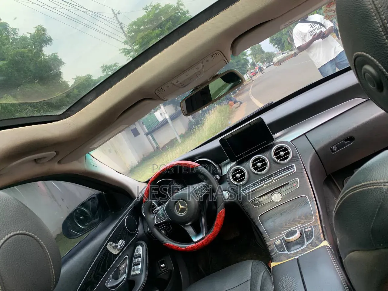Mercedes-Benz C300 2017 Black