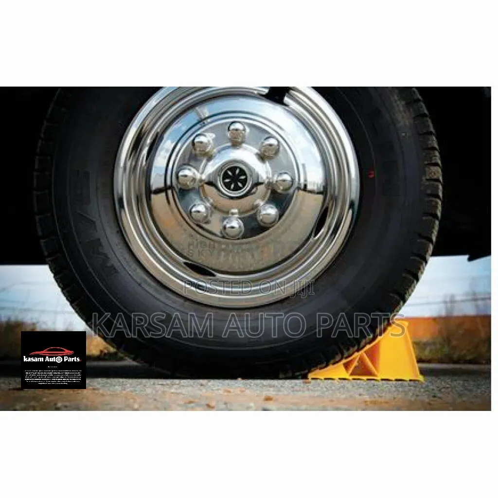 Ribbed Plastic Wheel Chocks