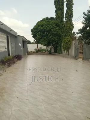 3bdrm House in North Kaneshie for rent