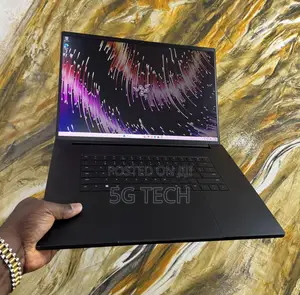 Laptop Razer Blade 32GB Intel Core i9 SSD 1T