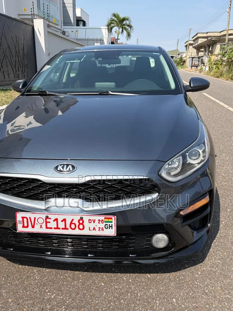 Kia Forte LXS 2019 Silver