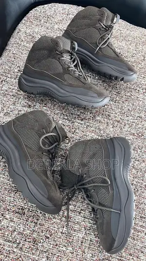 Adidas Yeezy Desert Boots