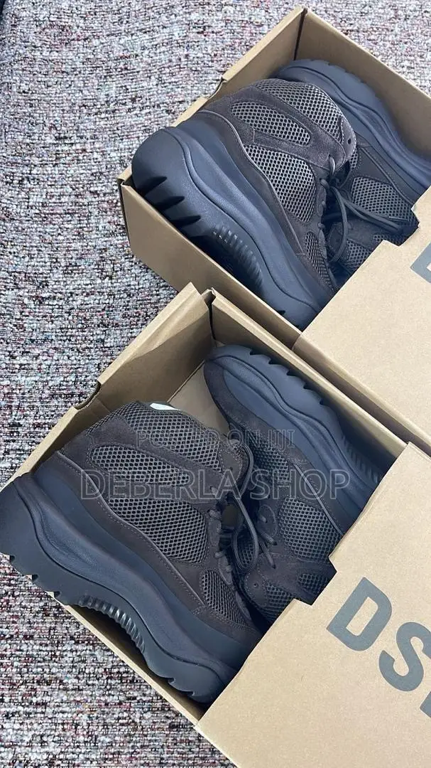 Adidas Yeezy Desert Boots