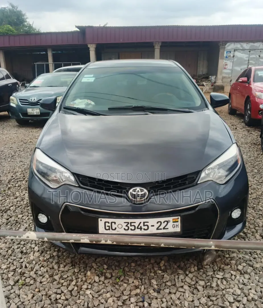 Toyota Corolla 2016 Gray