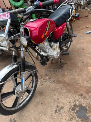 Royal RY125 2025 Red