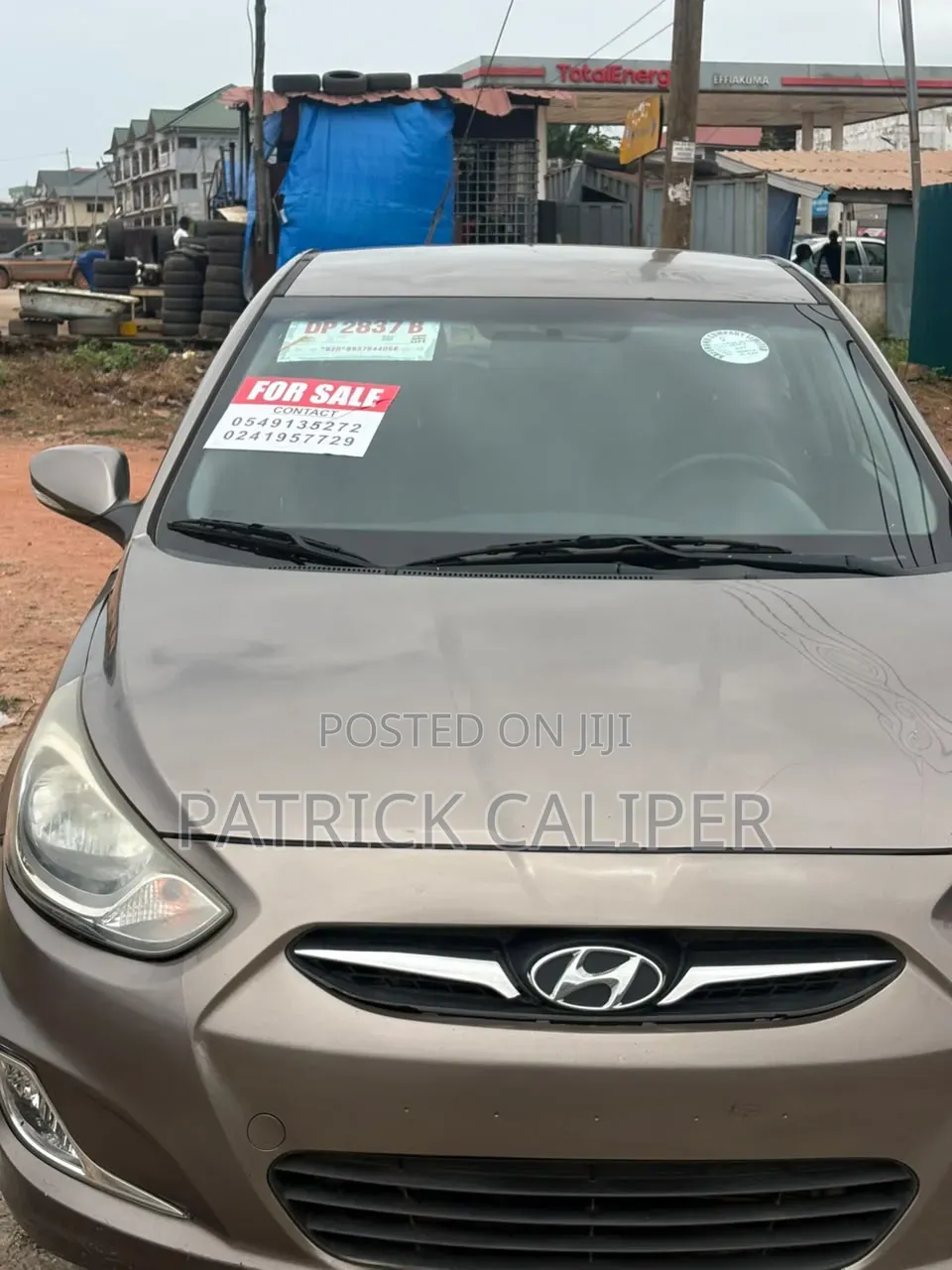 Hyundai Accent SE 2013 Gold
