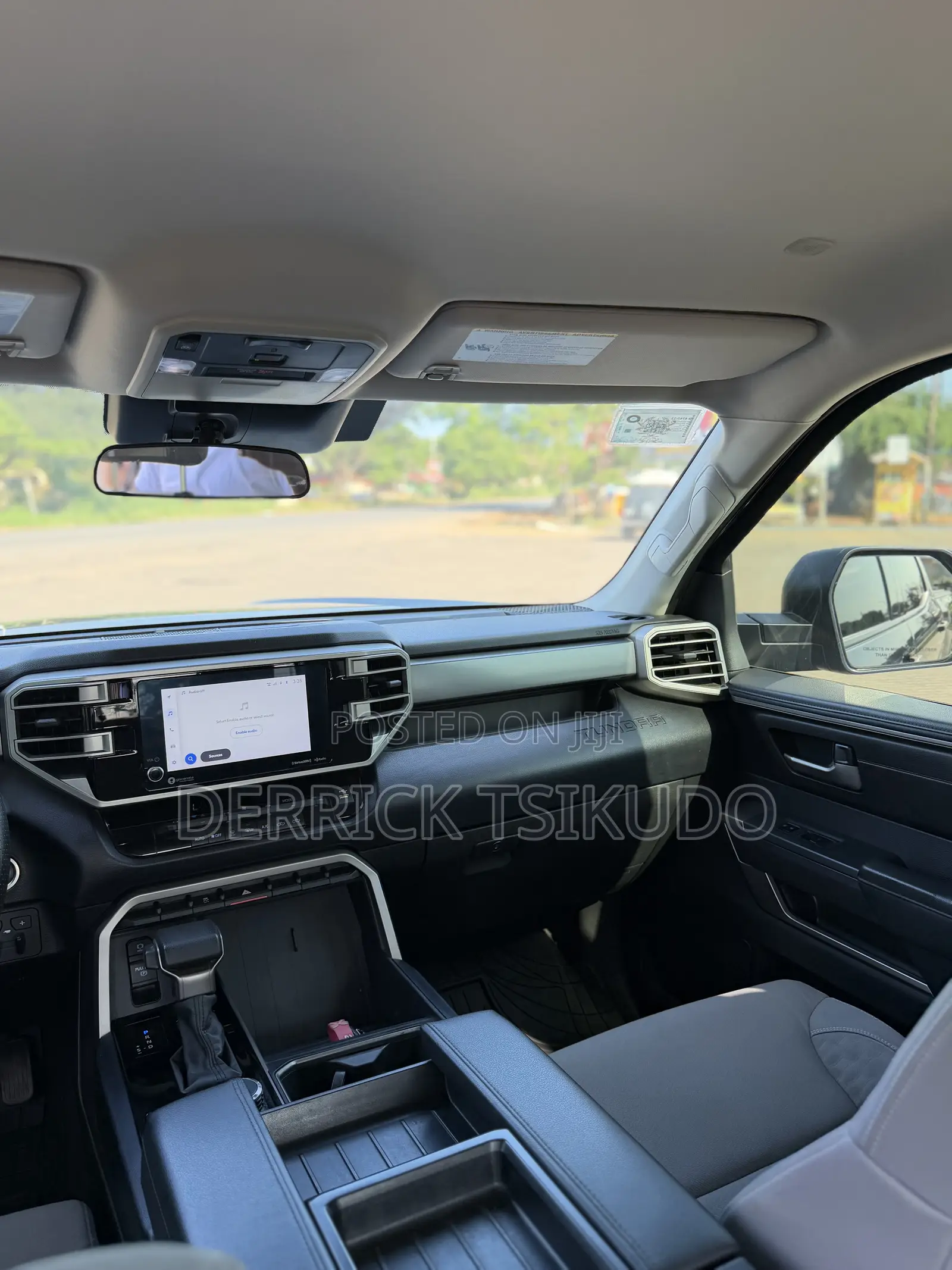 Toyota Tundra SR5 2022 Blue