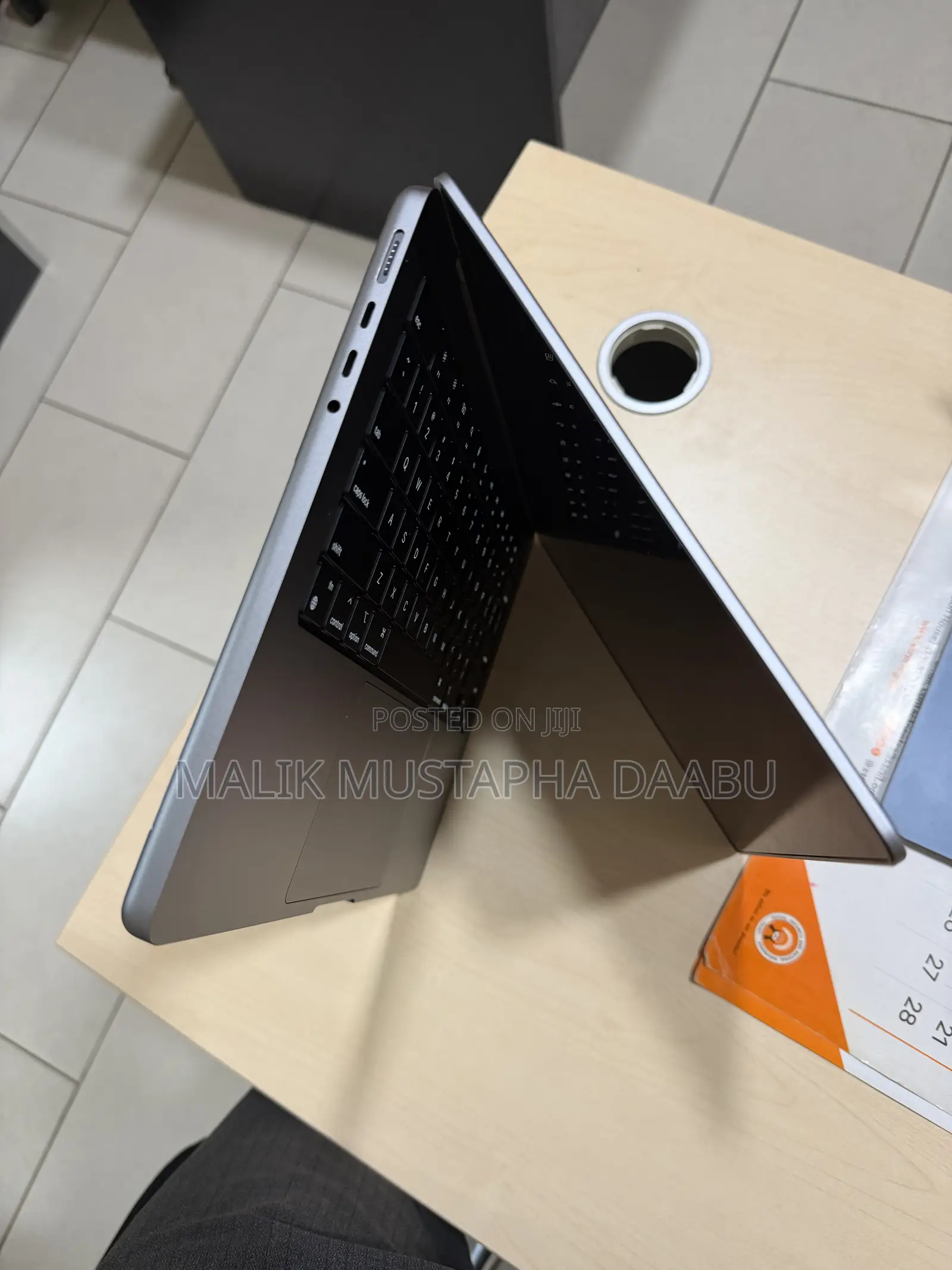 Laptop Apple MacBook Pro 2023 M2 16GB Intel Core M2 SSD 1T