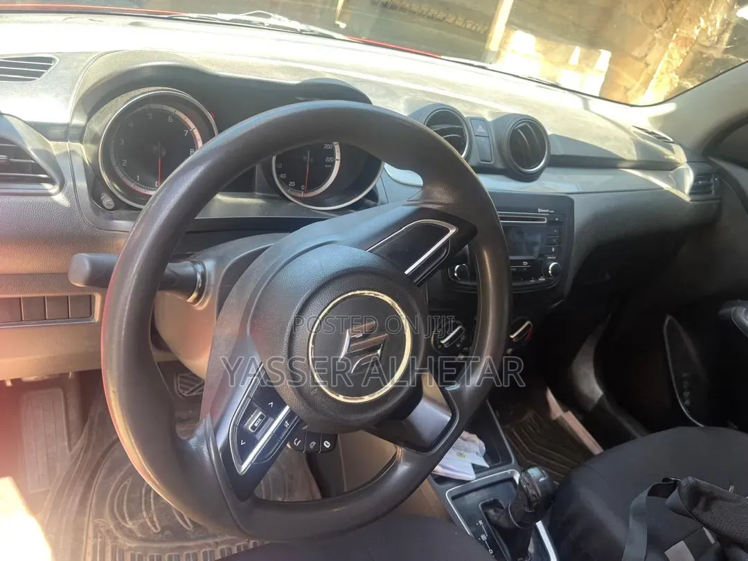 Suzuki Swift 2019 Red