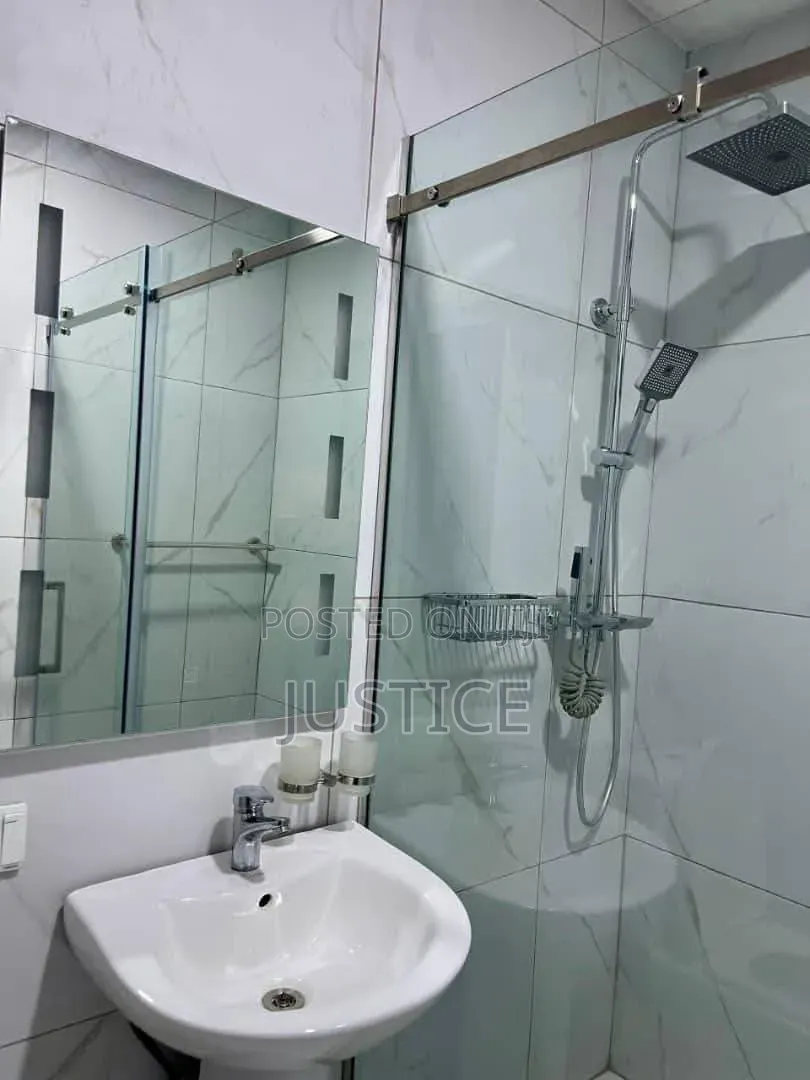 Furnished 2bdrm Apartment in East Airport for rent