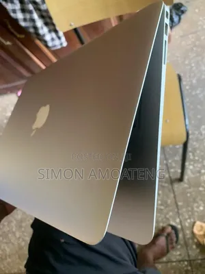Laptop Apple MacBook Air 4GB Intel Core i5 HDD+SSD 128GB