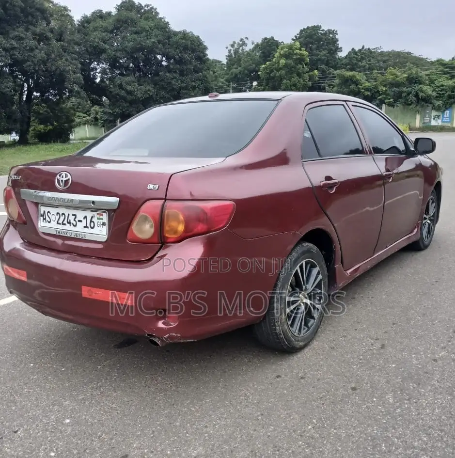 Toyota Corolla 2010 Red