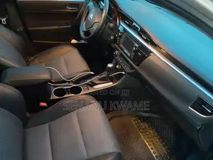 Toyota Corolla LE Eco (1.8L 4cyl 2A) 2019 Gray