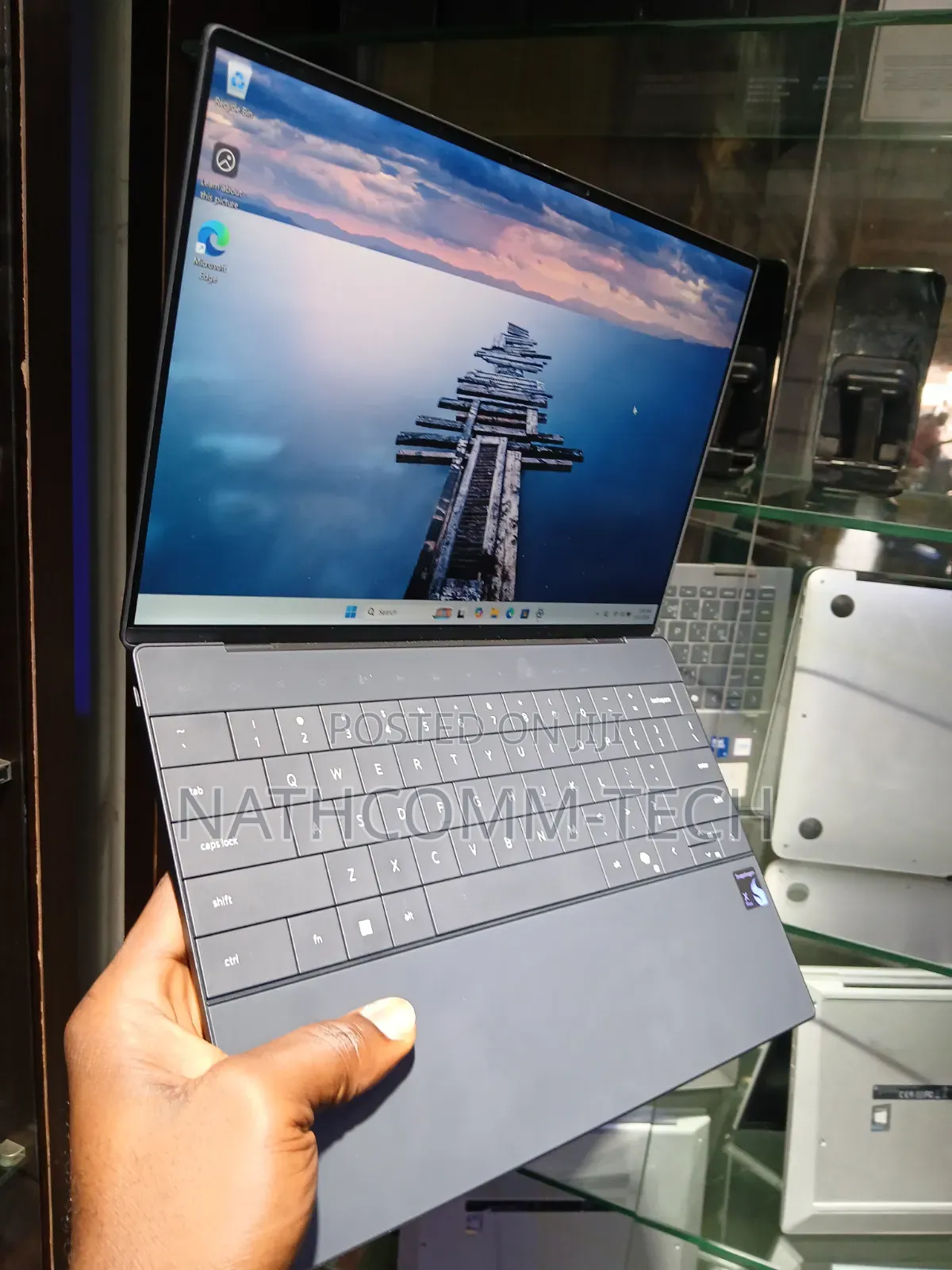 Laptop Dell XPS 13 16GB Qualcomm Snapdragon X Plus SSD 256GB