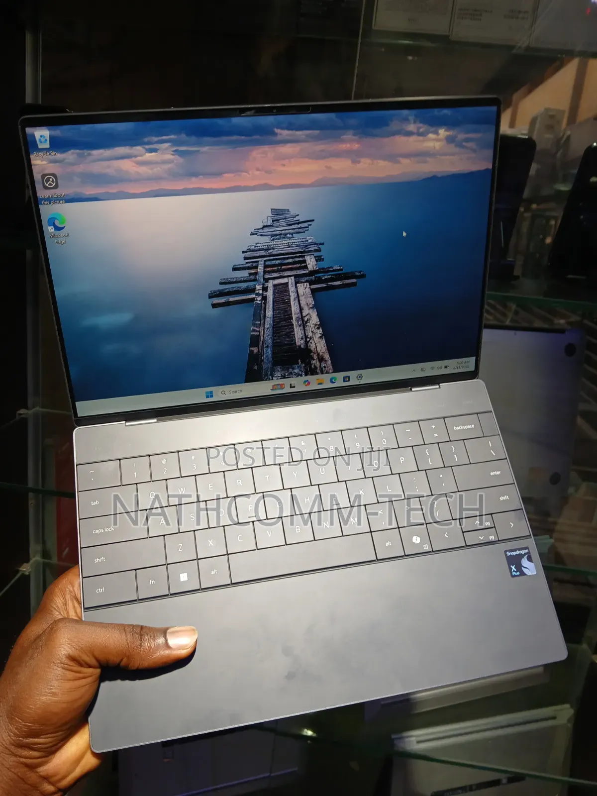 Laptop Dell XPS 13 16GB Qualcomm Snapdragon X Plus SSD 256GB