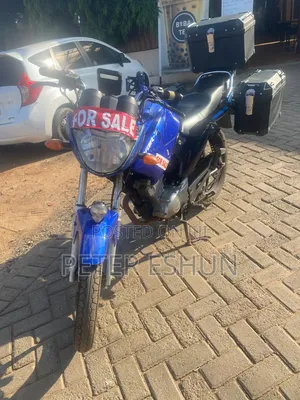 Yamaha YBR125 2011 Blue