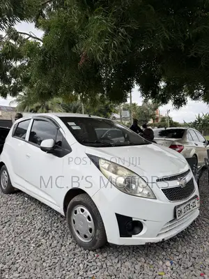 Chevrolet Spark 2013 White