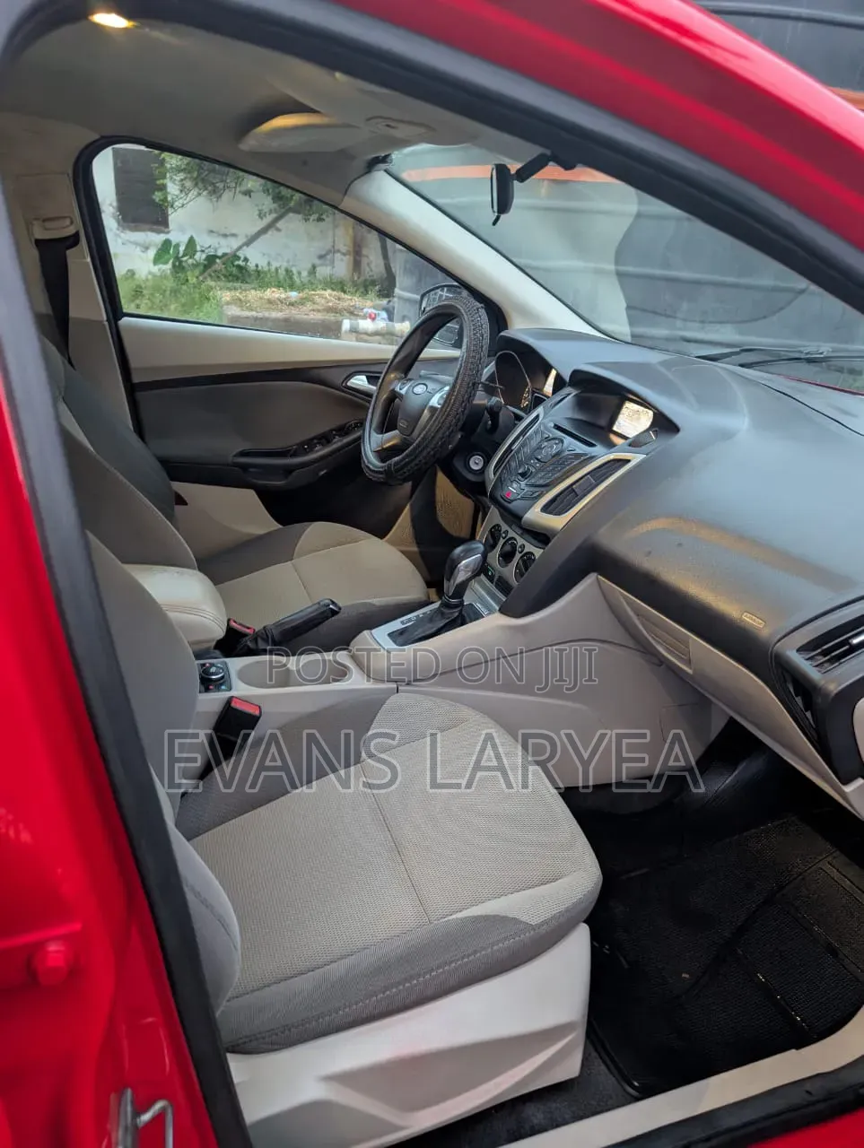 Ford Focus 2013 Red