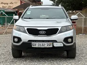 Kia Sorento 2012 Silver