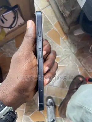 New Apple iPhone 16 128 GB Black