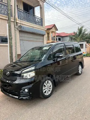 Toyota Voxy 2012 Black