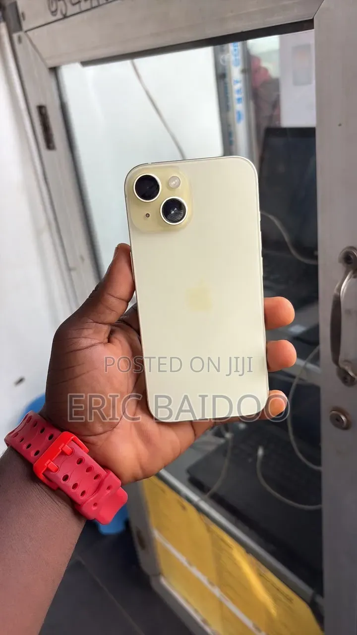 Apple iPhone 15 128 GB White