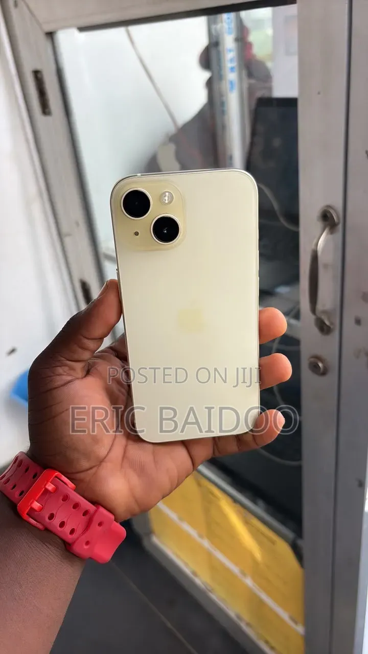 Apple iPhone 15 128 GB White