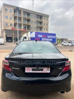 Toyota Camry SE 4dr Sedan (2.5L 4cyl 6A) 2012 Black