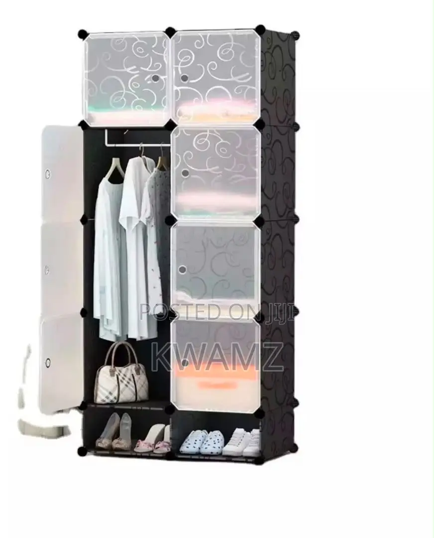 12 Cube Plastic Portable Wardrobe