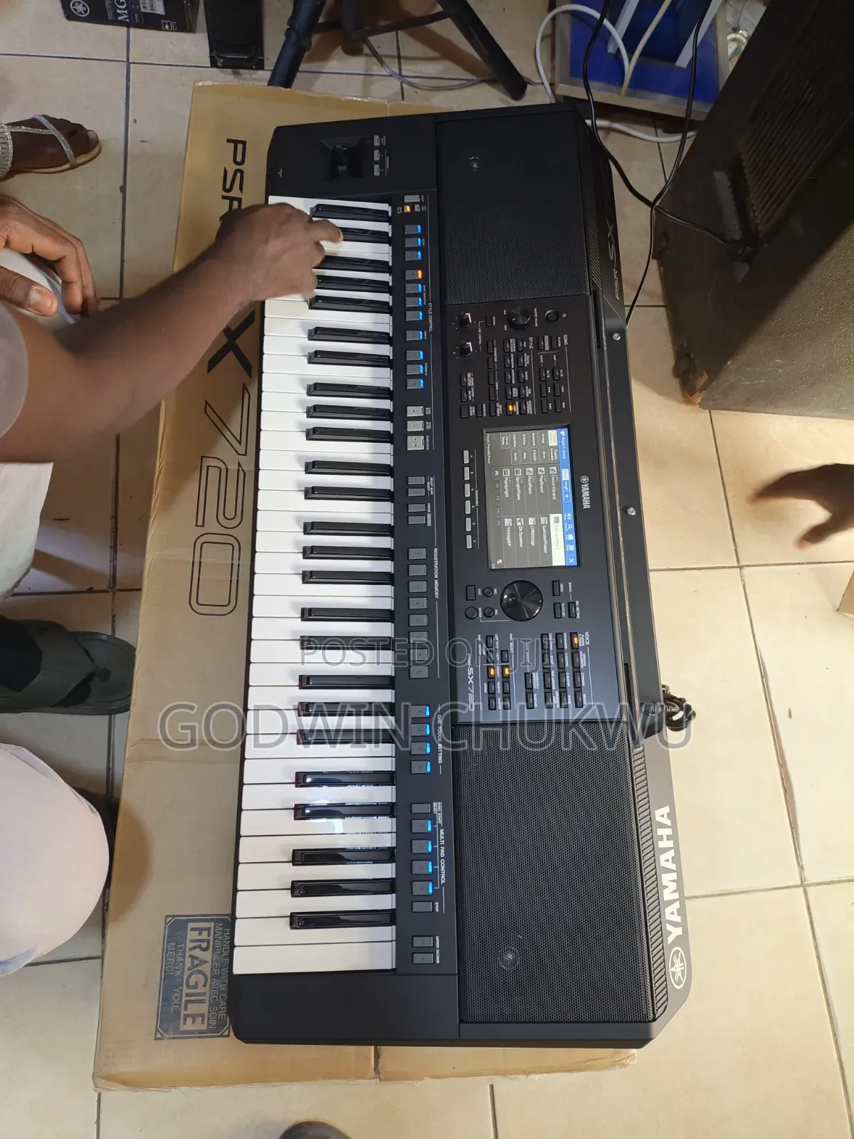 PSR-Sx 720 Yamaha Keyboard