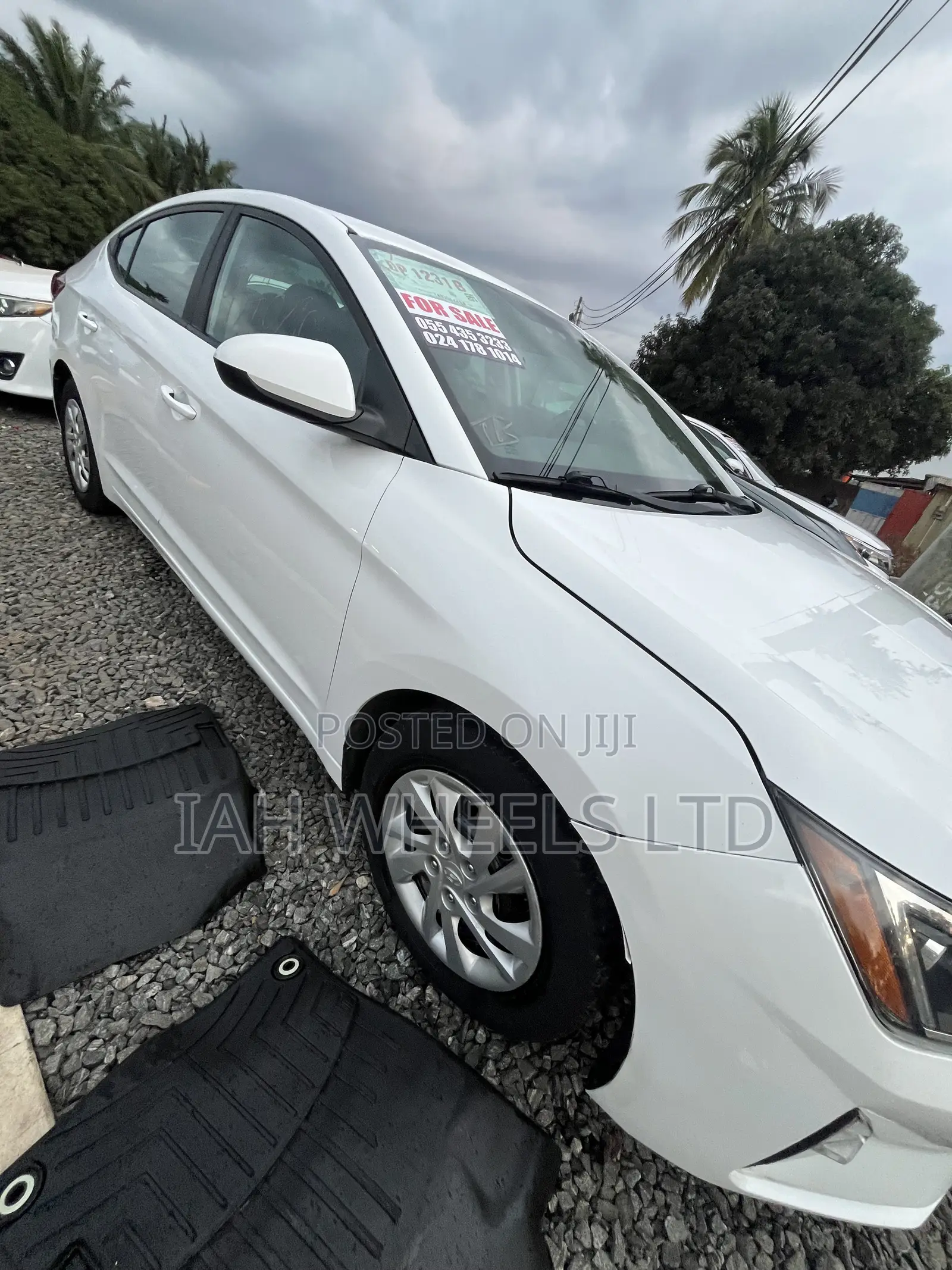 Hyundai Elantra 2020 White