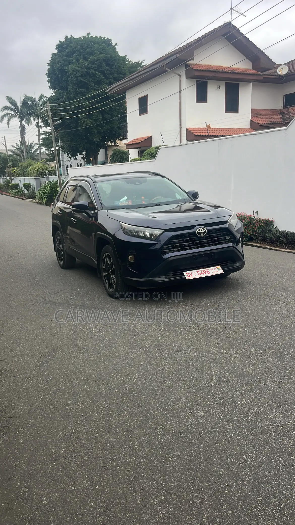 Toyota RAV4 XLE AWD 2020 Blue